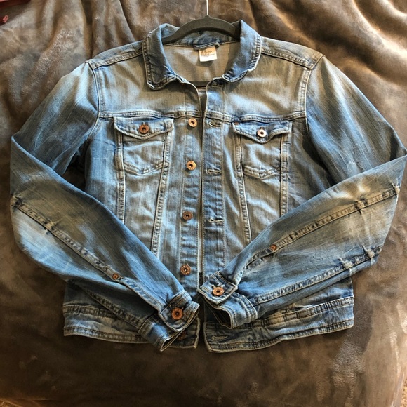 H&M Jackets & Blazers - H&M Jean Jacket - Size 12